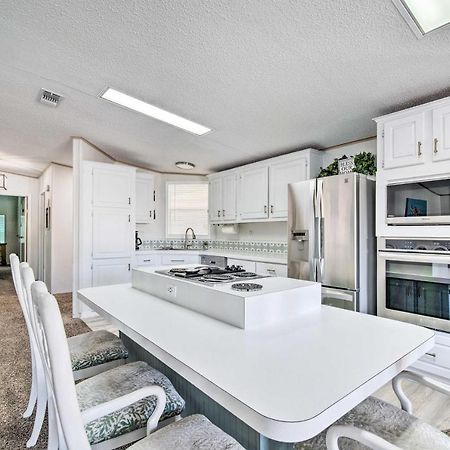 Retreat On The River With Boat Dock, Porch, And Grill! Homosassa Exteriör bild