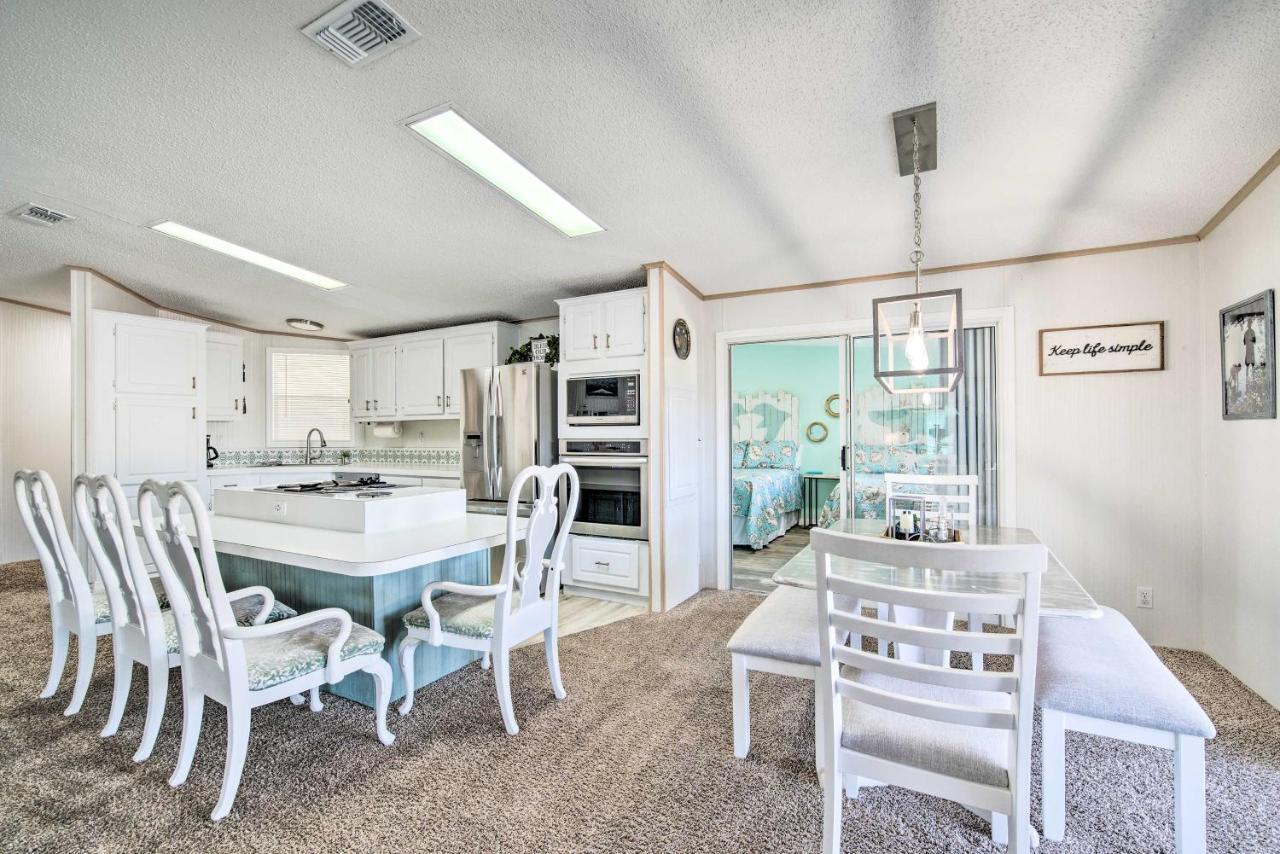 Retreat On The River With Boat Dock, Porch, And Grill! Homosassa Exteriör bild